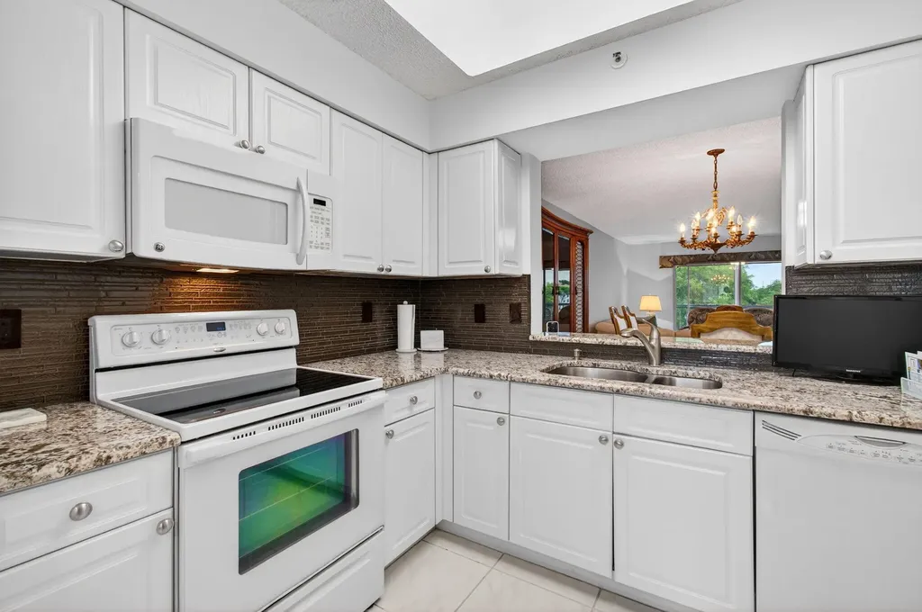 14111 Royal Vista Drive Delray Beach FL 33484