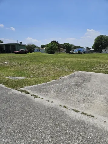 1909 N 16th Street Fort Pierce FL 34950