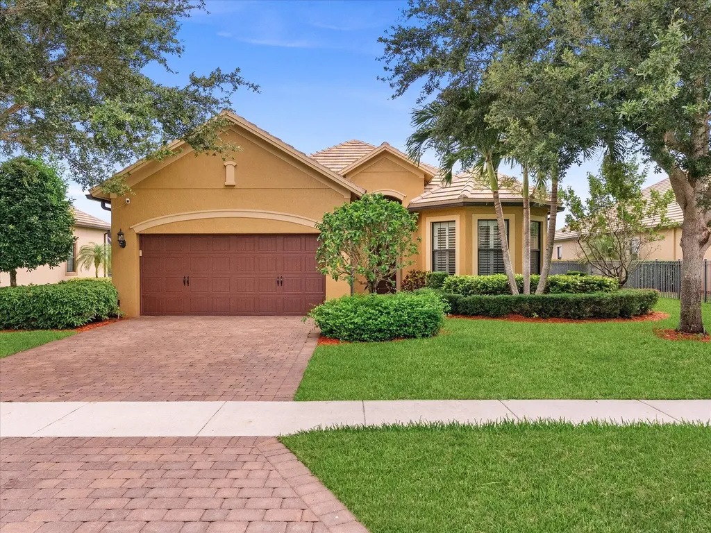 4452 Siena Circle Wellington FL 33414