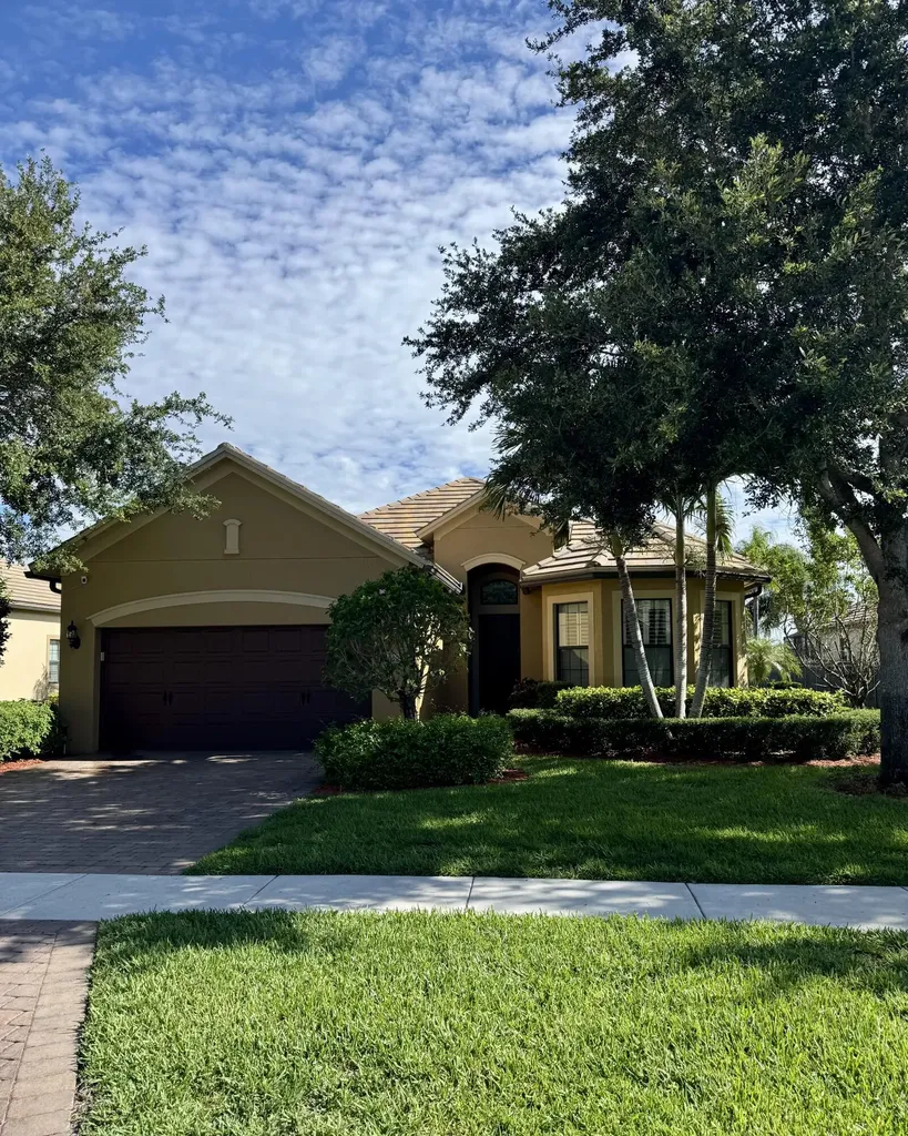 4452 Siena Circle Wellington FL 33414