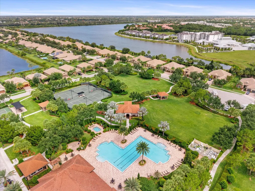 4452 Siena Circle Wellington FL 33414