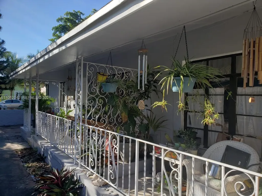 1927 Funston Street Hollywood FL 33020