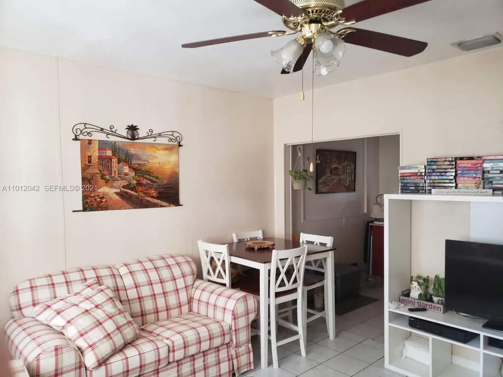 1927 Funston Street Hollywood FL 33020
