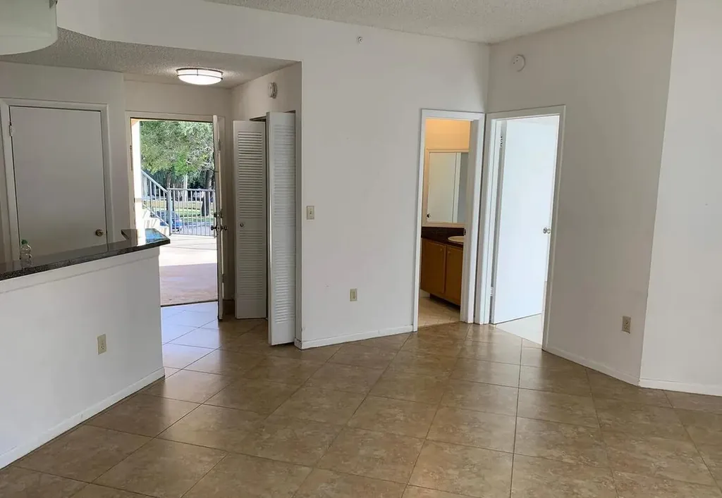 2445 SW 18th Terrace Fort Lauderdale FL 33315
