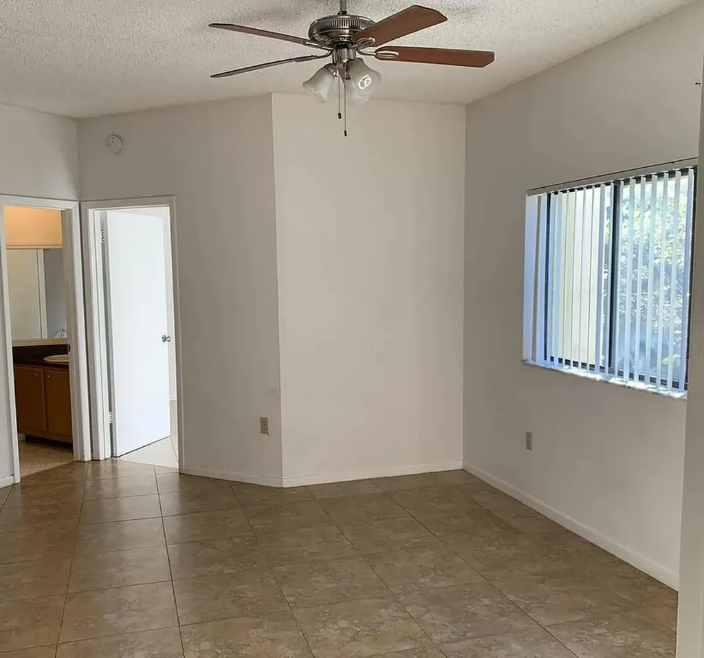 2445 SW 18th Terrace Fort Lauderdale FL 33315