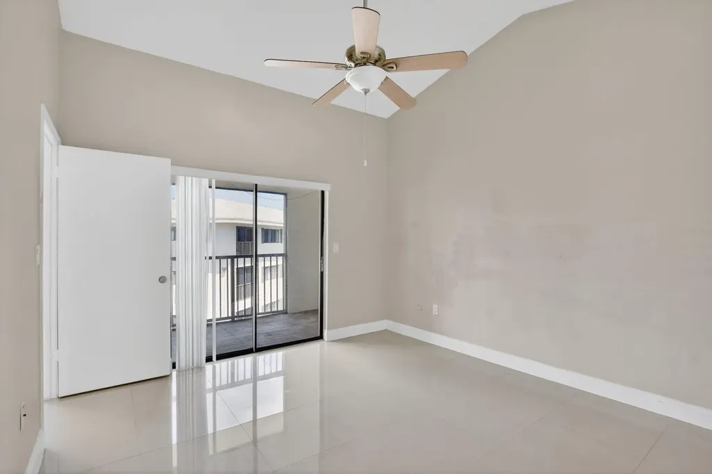 2445 SW 18th Terrace Fort Lauderdale FL 33315