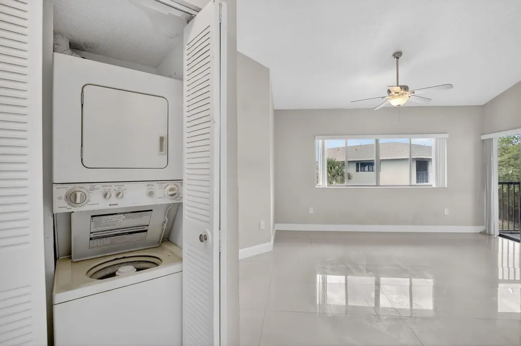 2445 SW 18th Terrace Fort Lauderdale FL 33315