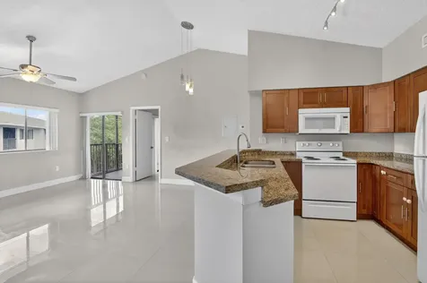 2445 SW 18th Terrace Fort Lauderdale FL 33315