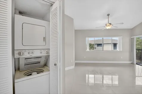 2445 SW 18th Terrace Fort Lauderdale FL 33315