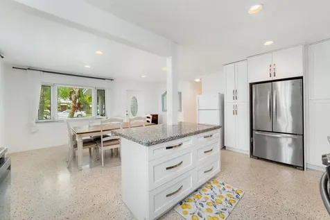 245 SW 5th Street Dania Beach FL 33004