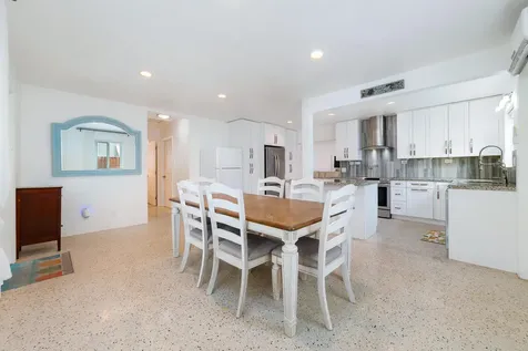 245 SW 5th Street Dania Beach FL 33004