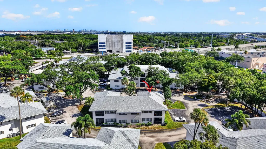 2550 SW 18th Terrace Fort Lauderdale FL 33315