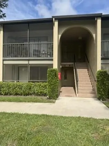 720 E Sunny Pine Way Greenacres FL 33415