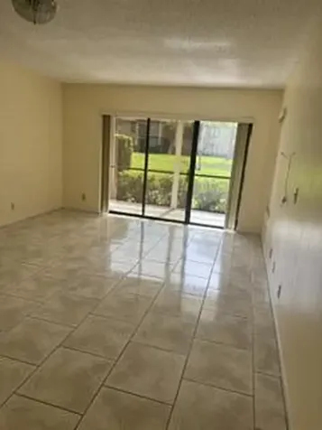720 E Sunny Pine Way Greenacres FL 33415