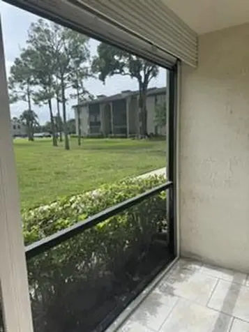 720 E Sunny Pine Way Greenacres FL 33415