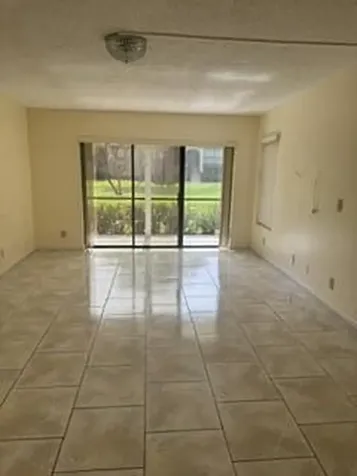 720 E Sunny Pine Way Greenacres FL 33415