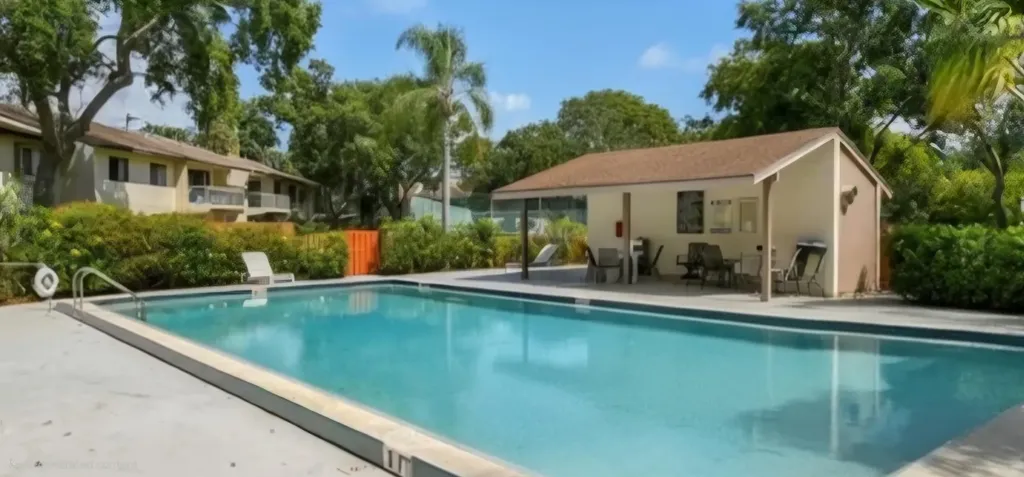 3402 Gardens East Drive Palm Beach Gardens FL 33410