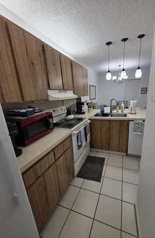 3402 Gardens East Drive Palm Beach Gardens FL 33410