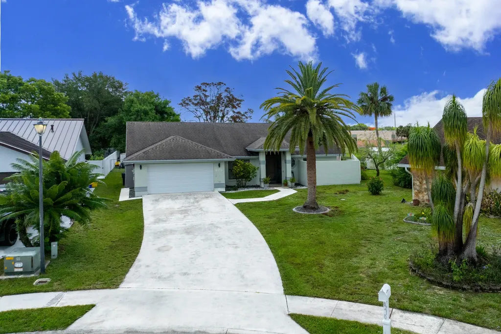 6210 Serene Run Lake Worth FL 33467