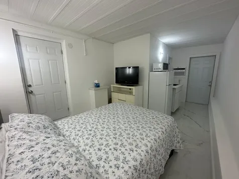 340 N 70th Terrace Hollywood FL 33024