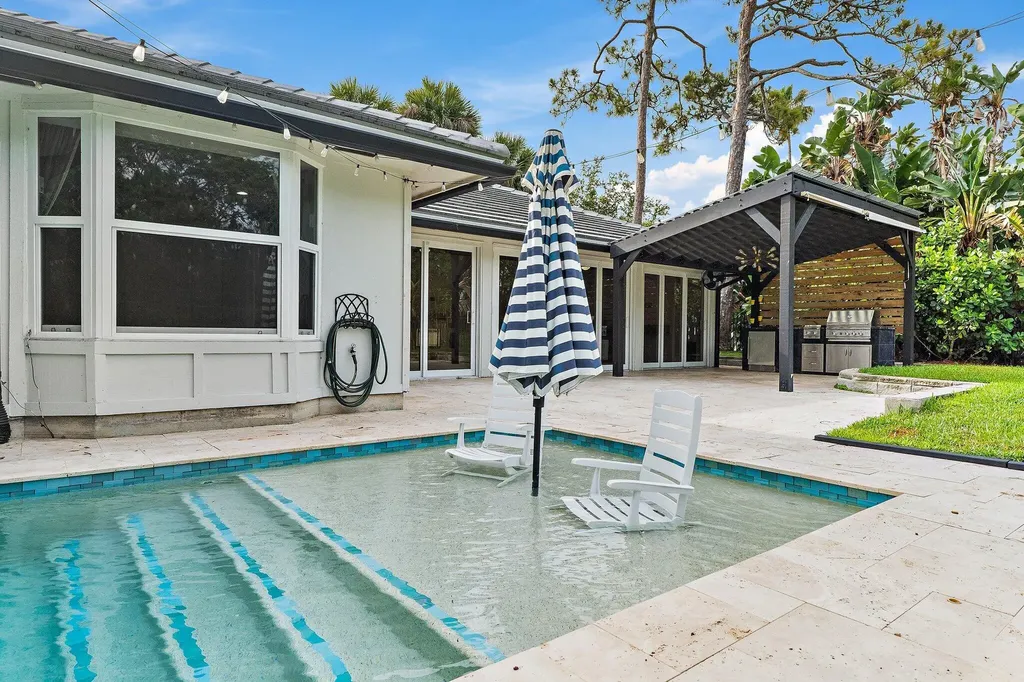18169 Lake Bend Drive Jupiter FL 33458