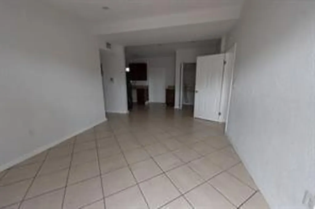 2900 NW 5th Court Fort Lauderdale FL 33311