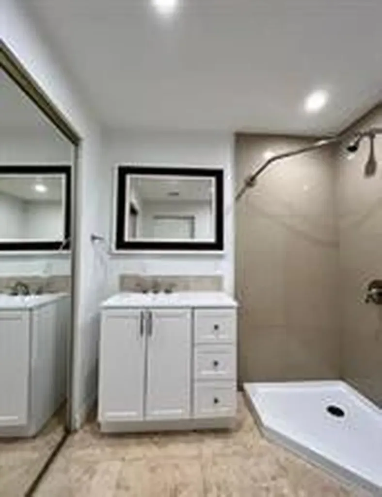 2900 NW 5th Court Fort Lauderdale FL 33311