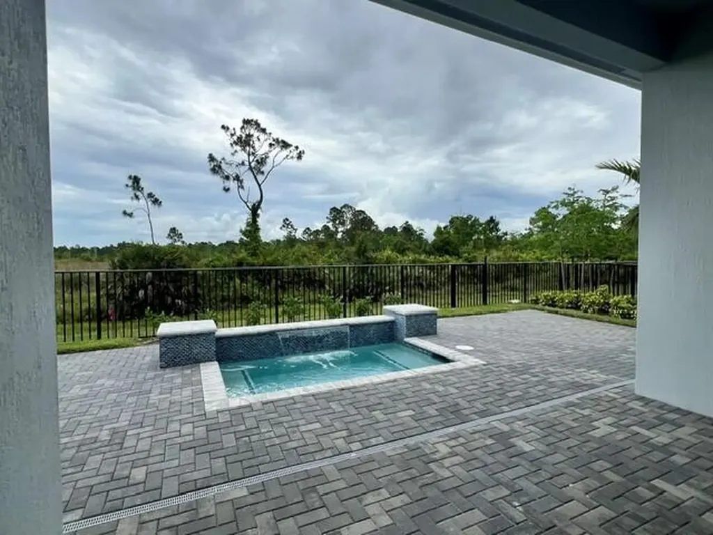 10116 Timber Creek Way Palm Beach Gardens FL 33412