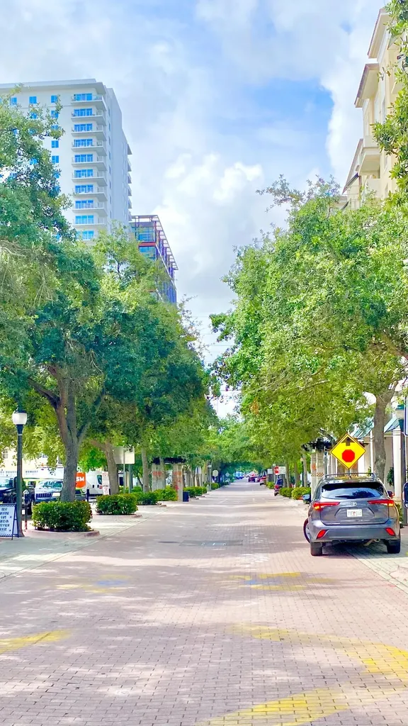 610 Clematis Street West Palm Beach FL 33401