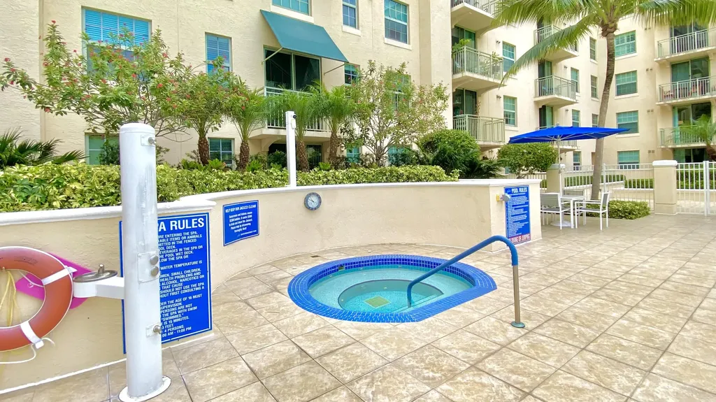 610 Clematis Street West Palm Beach FL 33401