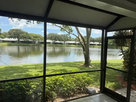 18528 Hidden Way Boca Raton FL 33496