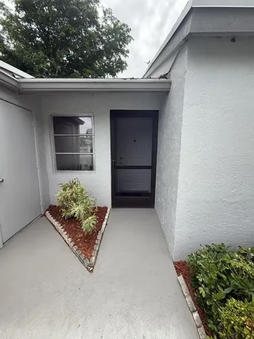 18528 Hidden Way Boca Raton FL 33496