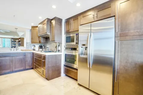 77 S Birch Road Fort Lauderdale FL 33316