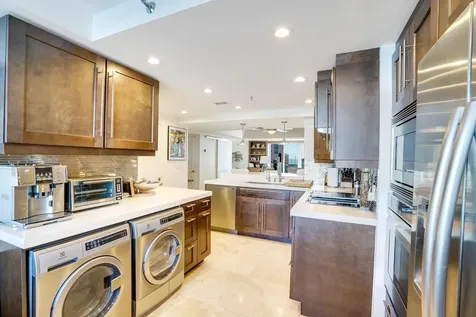 77 S Birch Road Fort Lauderdale FL 33316