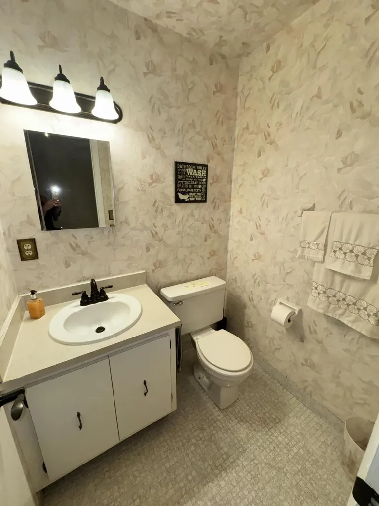 13731 Flora Place Delray Beach FL 33484