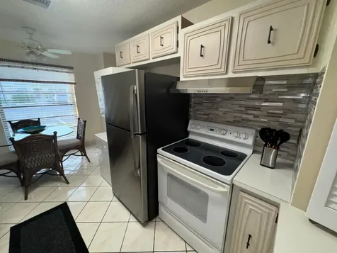 13731 Flora Place Delray Beach FL 33484