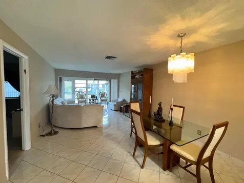 13731 Flora Place Delray Beach FL 33484