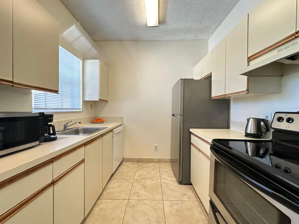 731 Cypress Lane Deerfield Beach FL 33064