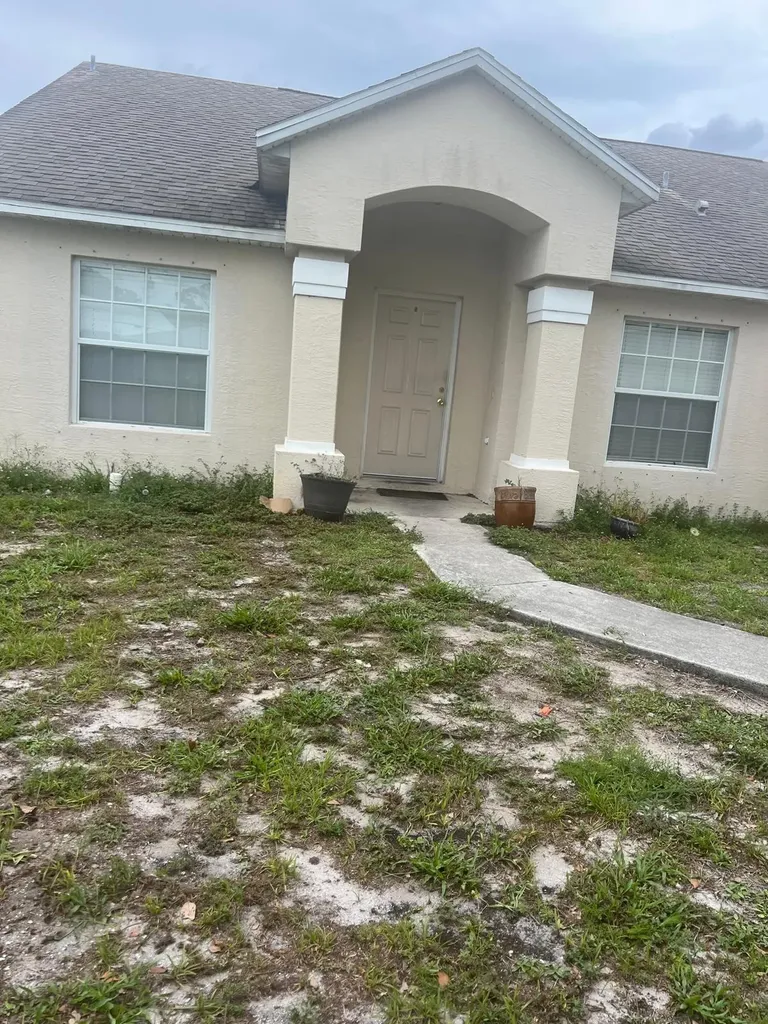 1231 SW Parma Avenue Port St Lucie FL 34953