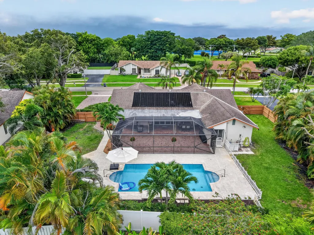 18232 104th Terrace S Boca Raton FL 33498