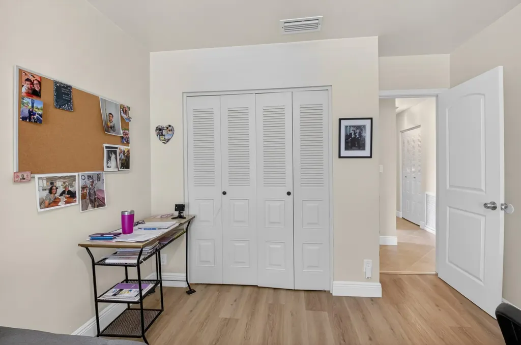 18232 104th Terrace S Boca Raton FL 33498
