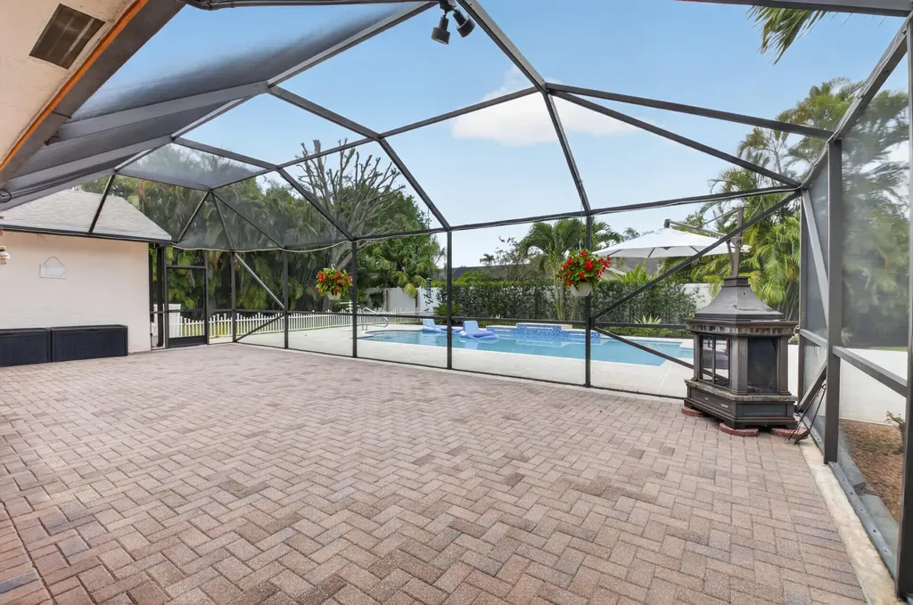 18232 104th Terrace S Boca Raton FL 33498