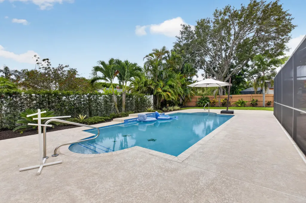 18232 104th Terrace S Boca Raton FL 33498
