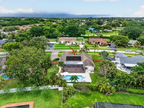 18232 104th Terrace S Boca Raton FL 33498