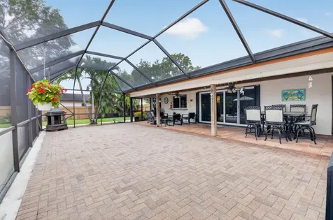 18232 104th Terrace S Boca Raton FL 33498