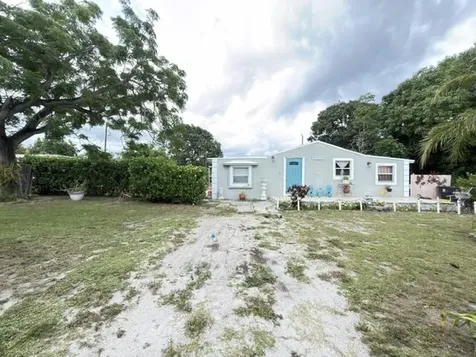 1185 Alto Road Lake Worth FL 33462