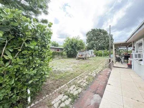 1185 Alto Road Lake Worth FL 33462