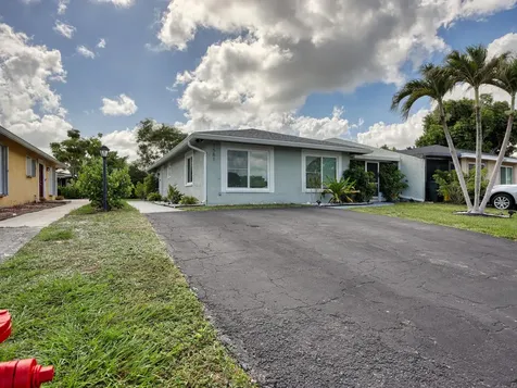 7581 Deuce Lane Greenacres FL 33467