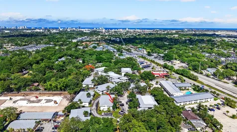 2550 SW 18th Terrace Fort Lauderdale FL 33315