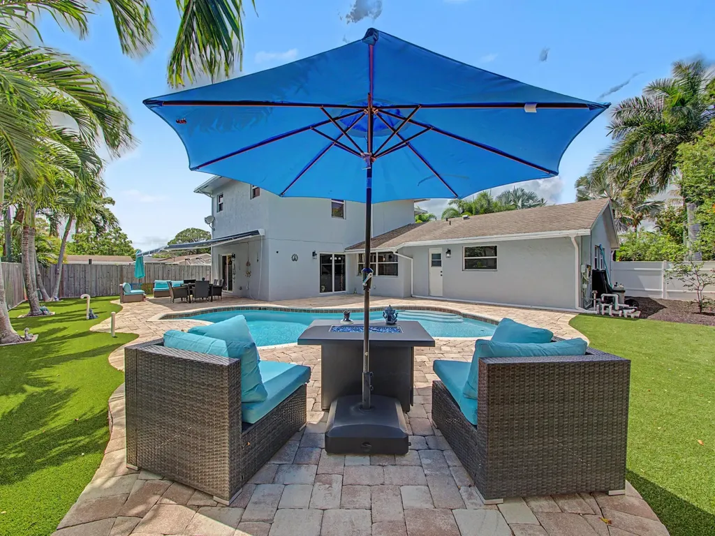 4868 Canal Drive Lake Worth FL 33463